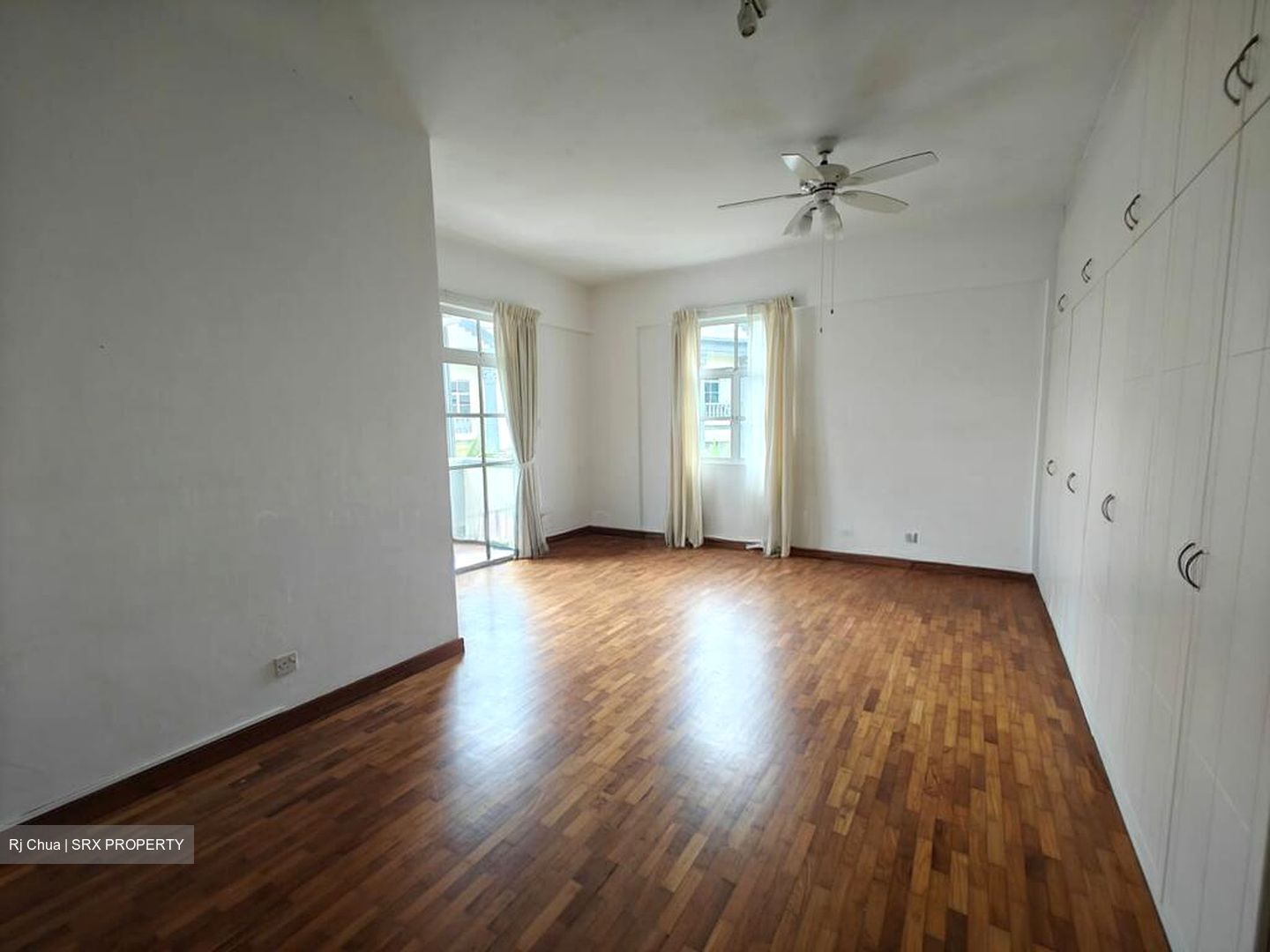 La Suisse (D11), Condominium #501080991